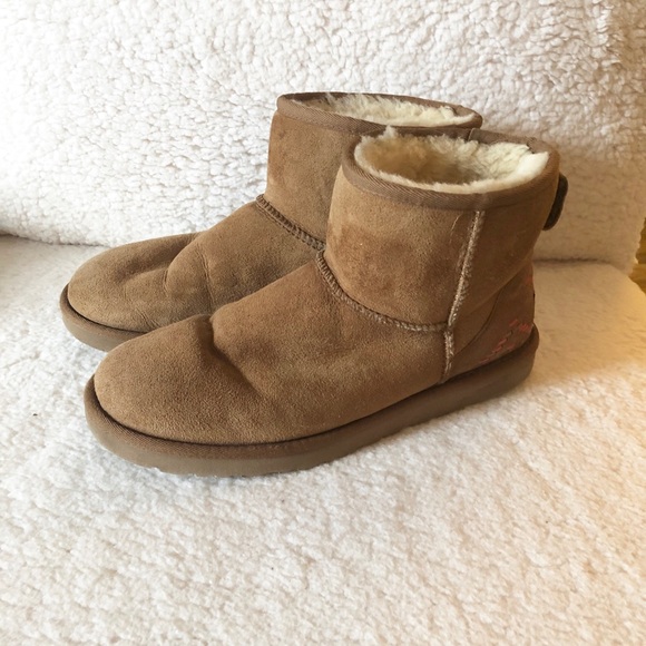 Ugg Mini Rustic Weave - Size 9 - Picture 2 of 5